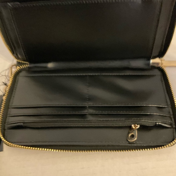 Dune wallet/wristlet in  genuine calf hair leather - Picture 9 of 10